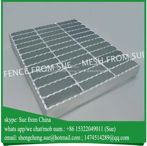 Manufacturer Customize Hot Dipped Galvanized Steel Decking Prices photo-2