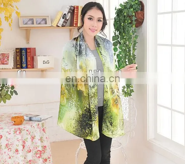 2013 New Lady Digital Printing Silk Scarf (crepe Satin Plain)