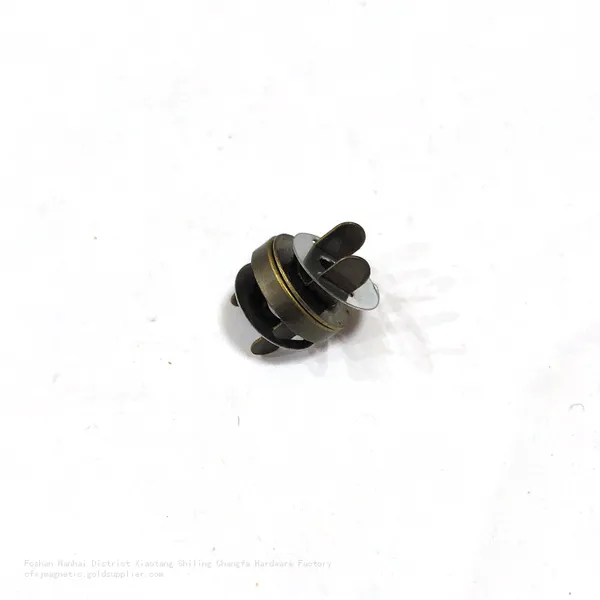 14MMordinary Green-colored Magnetic Button photo-5