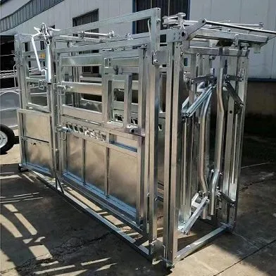 Heavy Duty Galvanized Cattle Squeeze Chute Livestock Cow Crush With Scales Factories' Farm Equipment Fencing Trellis & Gates photo-4
