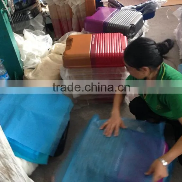 High Quality Easy Operation Plastic Vacuum Luggage Forming Machine photo-3