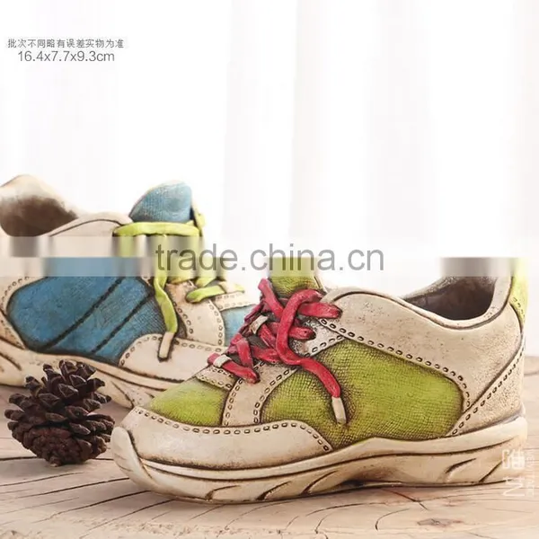 Attractive Home Ornament Simulation Shoes Handmade Ceramic Flower Pots photo-2