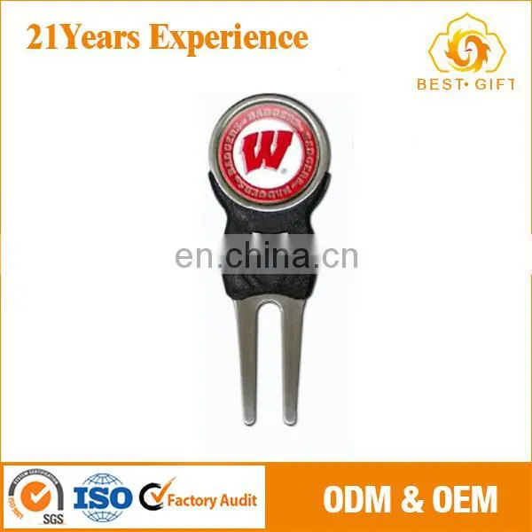 high quality eco-friendly golf repair tool with 3/4 ball marker set