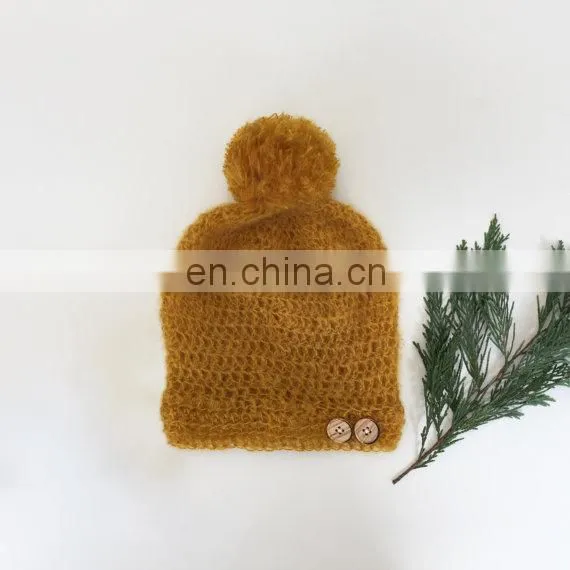 5.5nm 100% Acrylic Fluffy Yarn Hand Knitting Yarn Wool Yarn photo-5