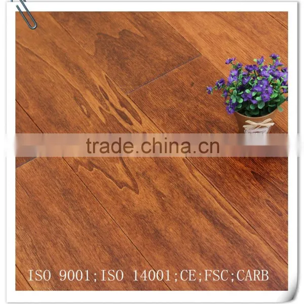 Handscraped Surface Poplar Multilayer Engineered Wood Flooring photo-3