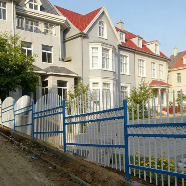 Hot Sale Galvanized Steel Outdoor Garden Fence Easy-to-assemble Safety Guardrail Porch Simple Design Style photo-5