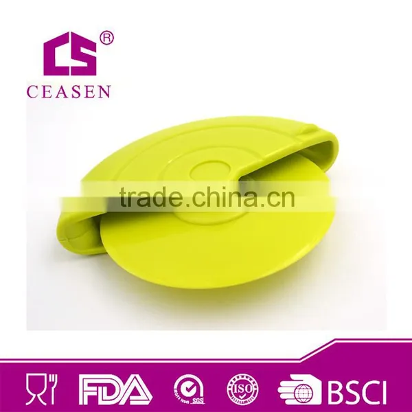 2016 Pizza Cutter With Plastic Blade photo-2