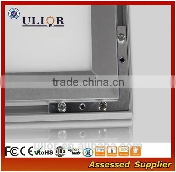 P2-142 Shenzhen Ulior New Design CE RoHS FCC DLC Listed Led Panel Lighting Up to 115lm/w for Commercial and Housing Led Lamp photo-3