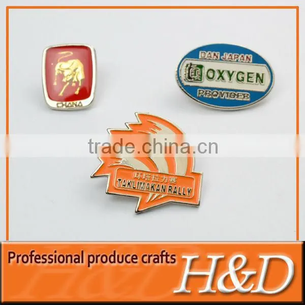 Fashionable Shape Flower Lapel Pin