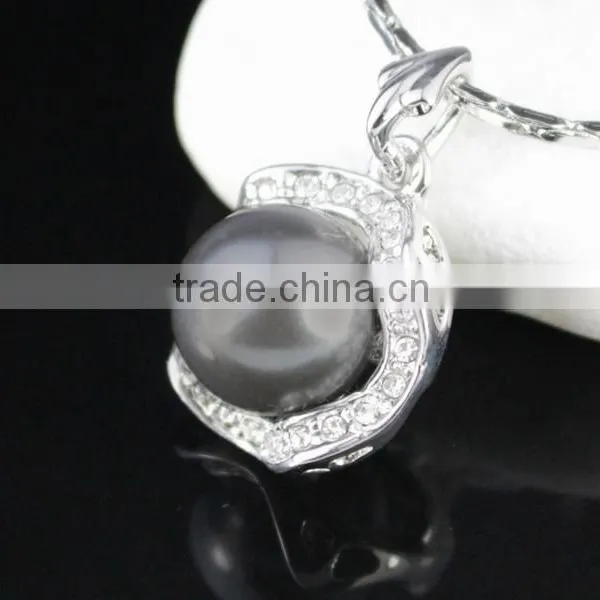 White Gold Austrian Crystal Imitation Pearl Necklace photo-5