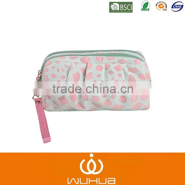 Polyester Flower Custom Cosmetic Bags for Women photo-4