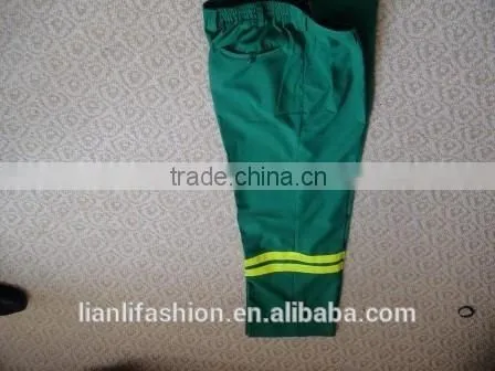 Cheap Coverall With Reflective Tapes and Pockets Wholesale Workwear in Apparel photo-3