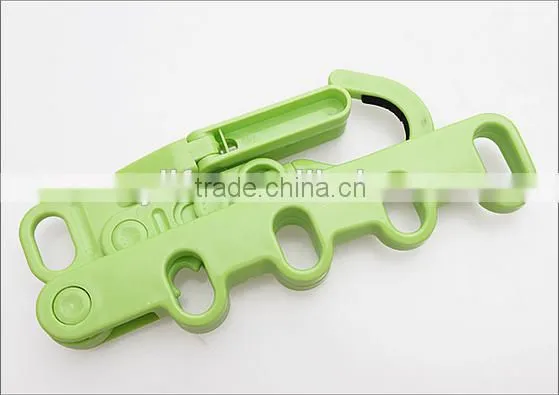 Plastic Rotatable Foldable Over The Door Clothes Hanger Holder Clothes Drying Rack photo-5