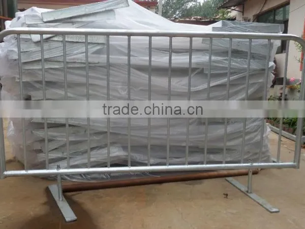 Wholsale Metal Galvanized Metal Barrier Modular Crowd Control Barrier photo-5