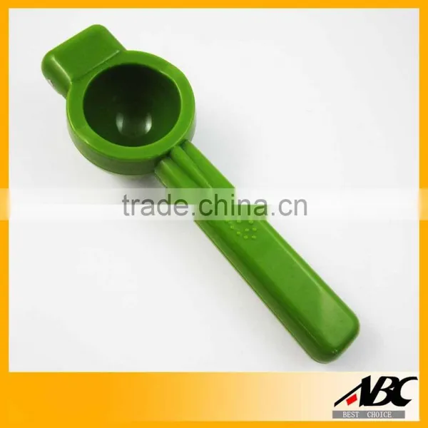 Plastic Lemon Squeezer photo-6
