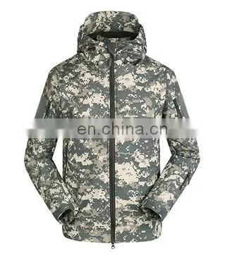 Waterproof Breathable Camouflage Softshell Jacket photo-4
