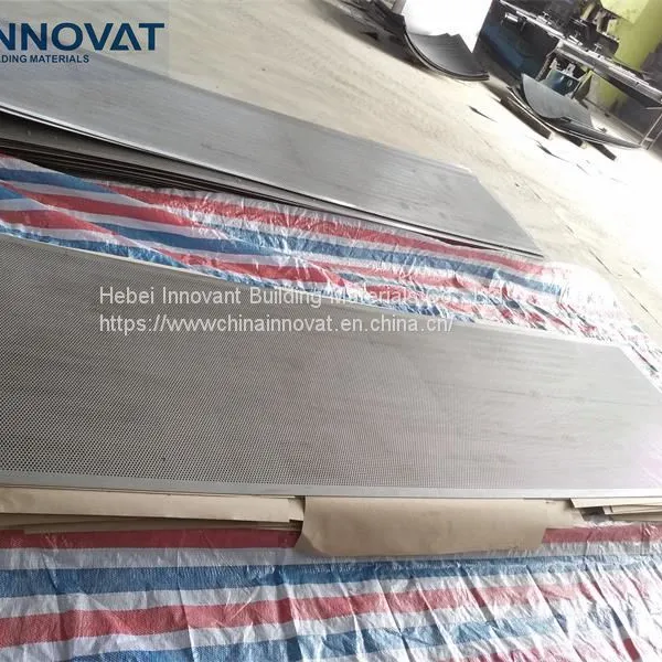 Galvanized Perforated Metal Mesh Sheet photo-3