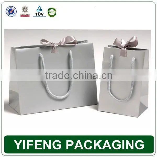 Promotion Cutom Color Printing Paper Gift Bag photo-4