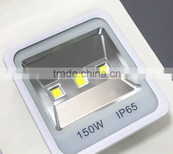 Outdoor IP65 LED Flood Light 200W Waterproof White Housing photo-2