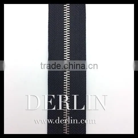 Euro European Shiny Silver High Quality Thin Teeth Zip Metal Zipper photo-3