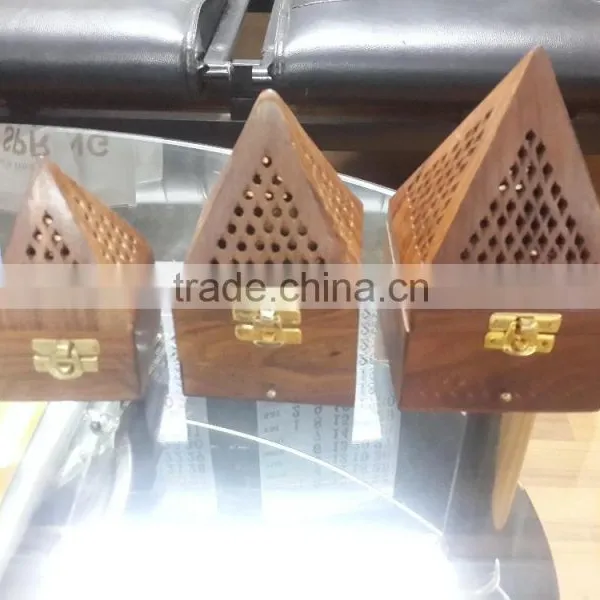 Pyramid Design Wood Insence Holder / Incense Burner (Bakhoor)