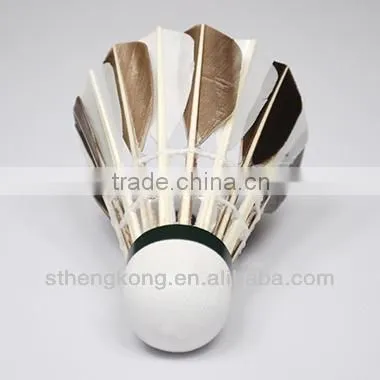 Export Malaysia Improve the Ability to Respond /best Black&white Goose Feather Shuttlecock for Training