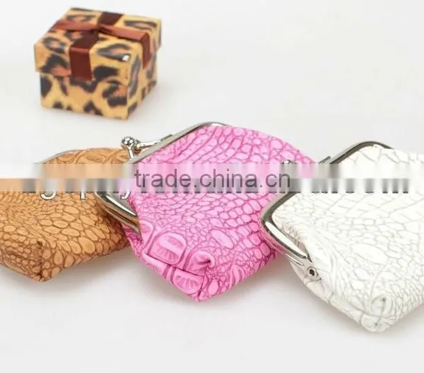 New !Wholesales Customized Cute Lucky Bear Pattern PU Clutch Purse Clasp Wallet[China Manufacture] photo-2