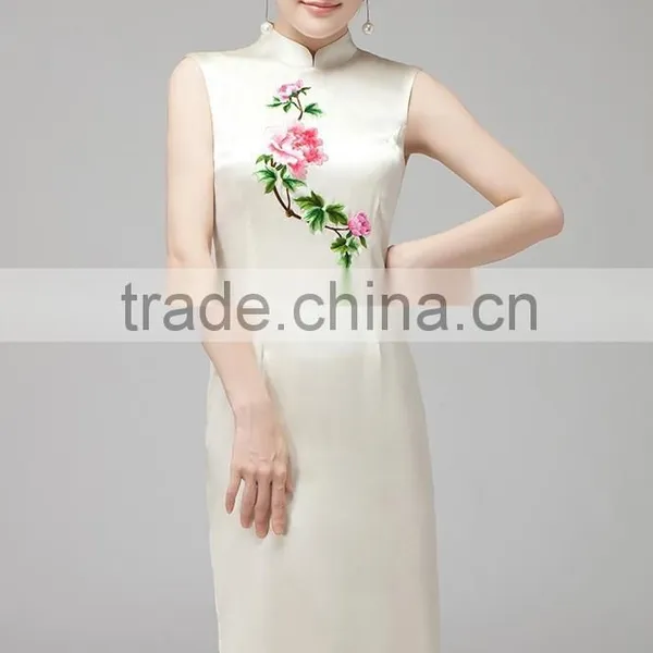 Hot New Fashion Embroidered Dress Handmade Embroidery Made in China