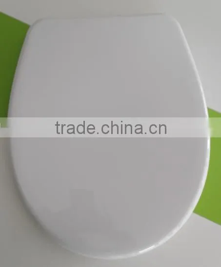 High Quality Sanitary Ware Bathroom White Round Duroplast 17'' Toilet Seat photo-2