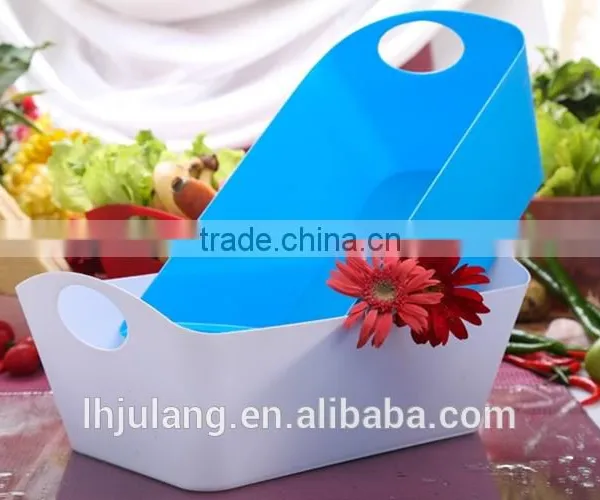 Plastic Basket With Handle for Household/Plastic Storage Basket photo-4