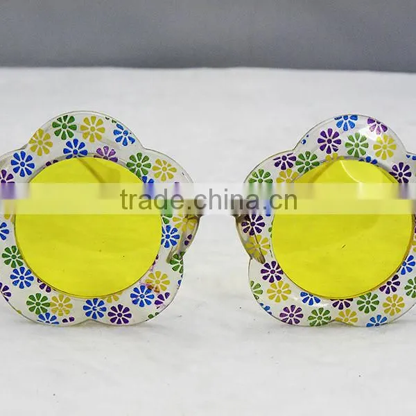 Multicolor Flower Christmas & Party Glasses for Girls photo-2