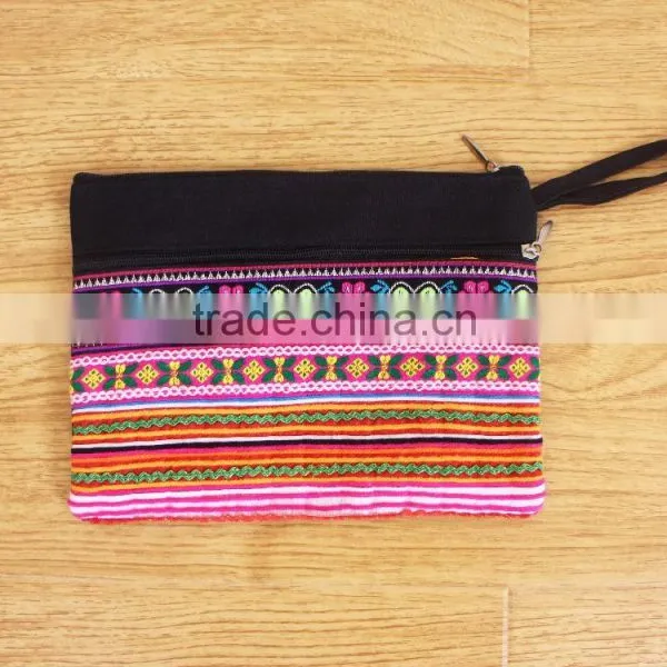 Ethnic Embroidery Clutch Purse photo-3