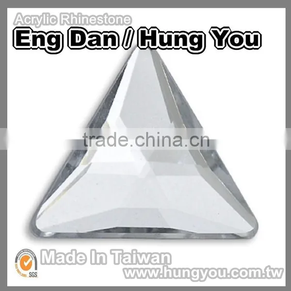 Made in Taiwan Garment Accessories 20mm Triangle Shaped Rhinestone With Silver Foil Back photo-3