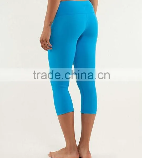 Wholesale Cheap Top Selling Newest Design High End Sports Wear Women Yoga Capri Pants photo-5