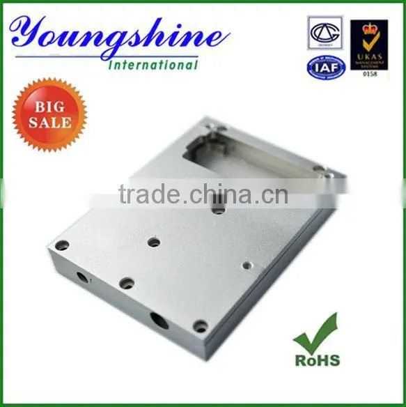 China Supplier Four Way Junction Box Made Of Zinc Alloy Precision Die Casting . photo-2