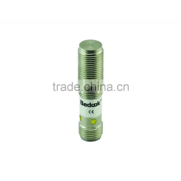 M12 Plug Series DC 3-wire Flush Metal Face Inductive Proximity Sensor photo-2