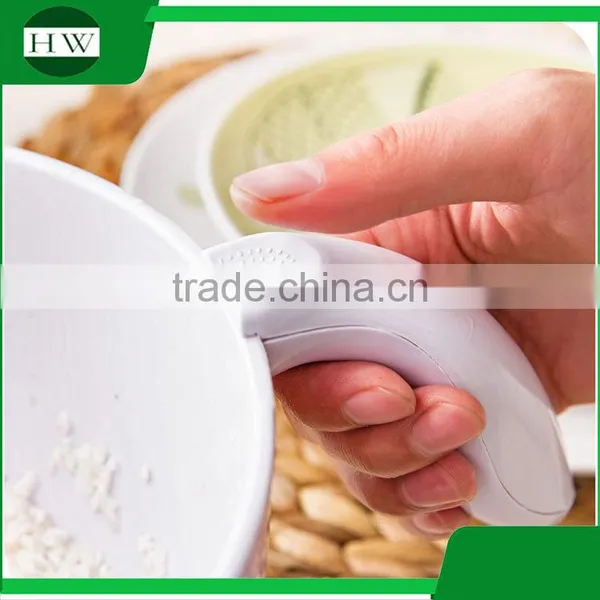 Multipurpose Plastic Manual Fruit Vegetable Rice Sifter Wash Washing Basin Strainer Sieve Bowl Basket With Handle photo-4
