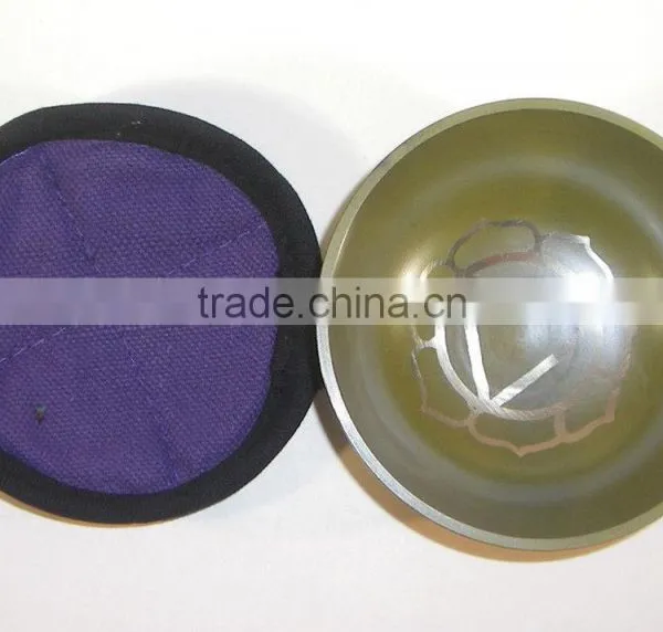 High Quality Handmade in Neapl Solar Plexus Chakra Tibetan Singing Bowl photo-3