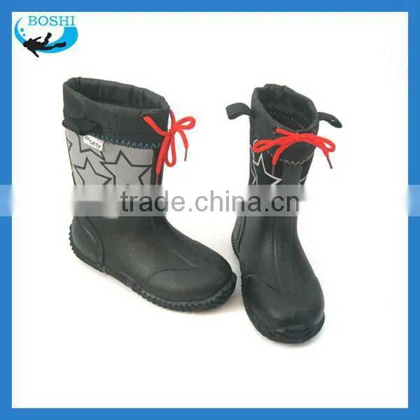 Neoprene Lining Rubber Girl Shoes photo-6