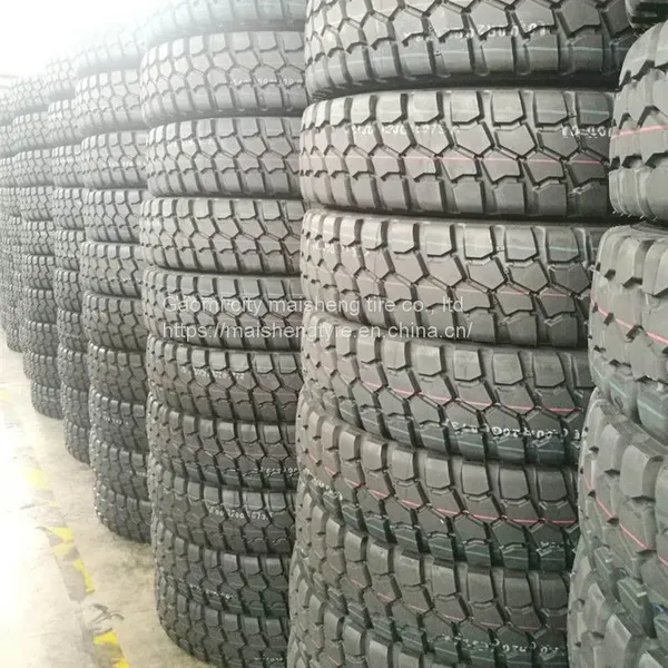 10 R20 Card Passenger/freight / 11 R22. 5/12 R22. 5/13 R22. 5 Vacuum Truck Tyre photo-2