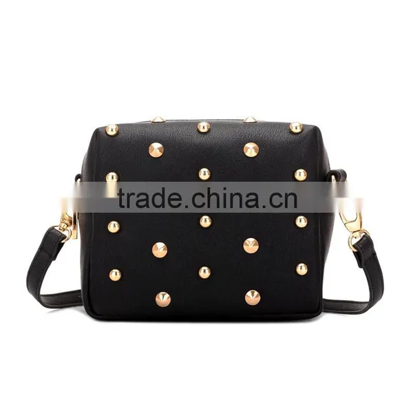 New Arrival Women Fashion Rivet Small Bag Girl PU Leather Messenger Shoulder Bag Women Bags
