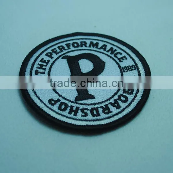 High Quality Customuzed Embroidery Patch, Embroidery Badges photo-4