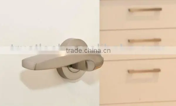 TH003:Stainless Steel Lever Handle With Escutcheon photo-5