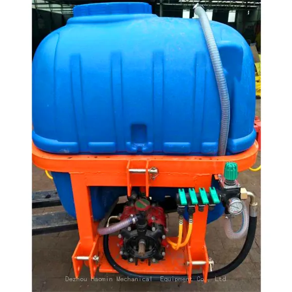 Agricultural Tractor High Pressure Pesticide Sprayer Pto Tractor Boom Sprayer photo-2