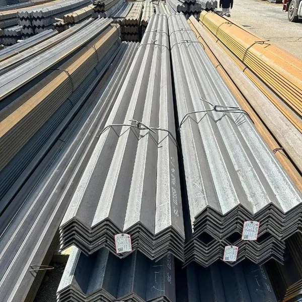 European Standard S235JR S355JR Angle Steel Hot Rolled Equal Angle Bar photo-5
