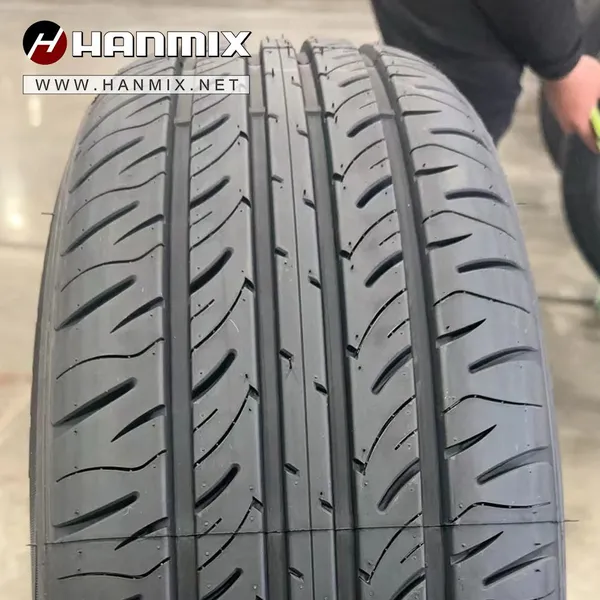 Hanmix Wholesale All Sizes PCR HP UHP SUV Pneu China Tire Car Tyre Llantas for Globle Market