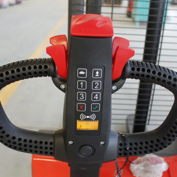 1T 1.6M Lift Stacker Machine Self Loading Portable Forklift Electric Stacker photo-5