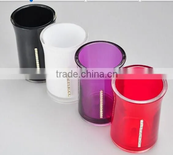 Plastic Bathroom Accessories Gargle Cup With Diamond photo-4