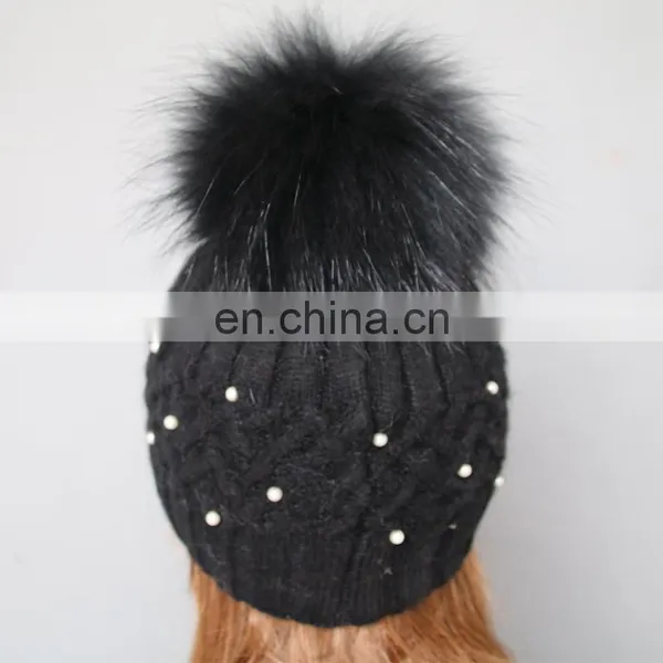 Fashion Design Black Knitted Pattern Wool Blend Hats With Fur Pom photo-4