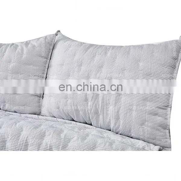 Exhibitor Canton Fair on Line Live Show Home Textile Stripe Polycotton With Ponpon Comforter Bedding Set With Pillow photo-4